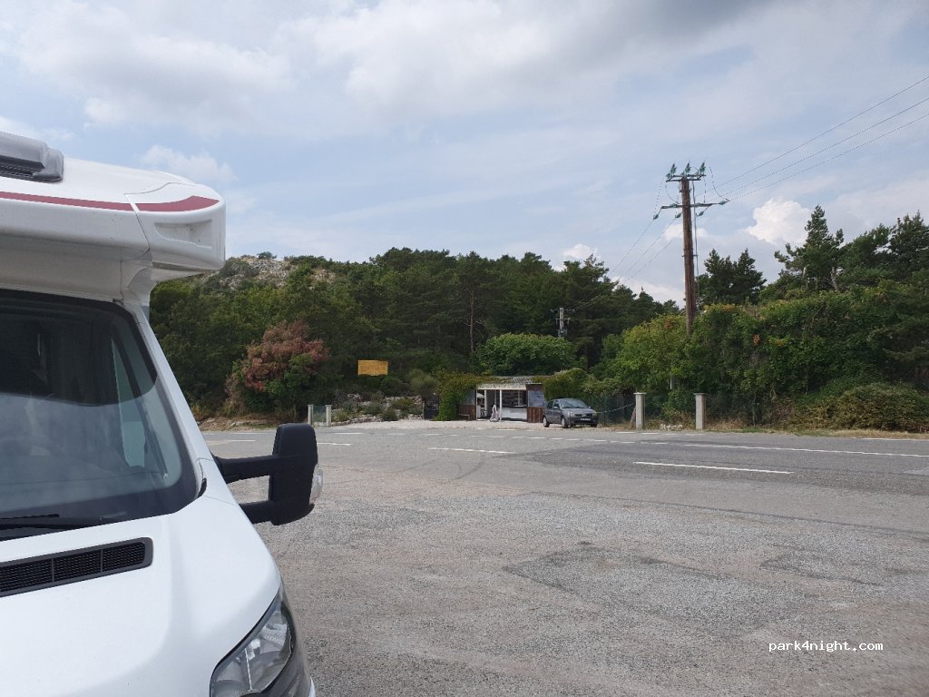 (06460) Saint-Vallier-de-Thiey - 5131 Avenue du Général de Gaulle — foto 2