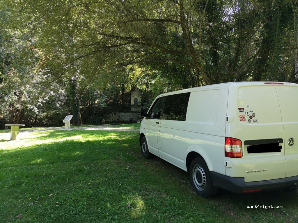 (16220) Eymouthiers - Le Bourg — foto 2