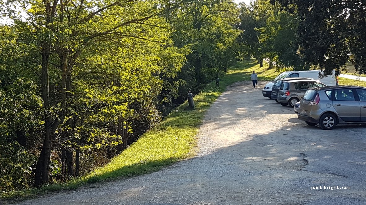 (82000) Montauban - 466 Chemin de l'Écluse — foto 3