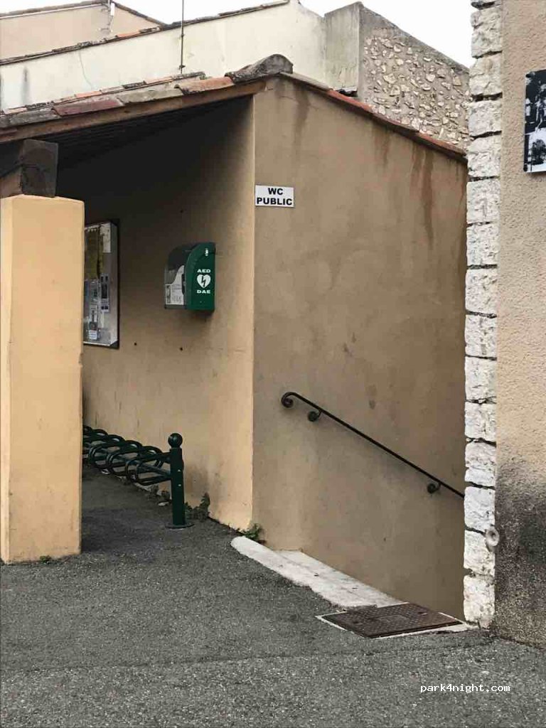 (83630) Régusse - 1892 Cours Alexandre Gariel — foto