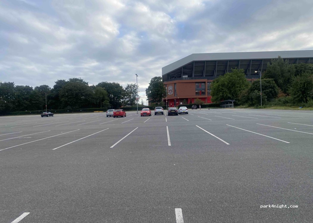 (L4 2SP) Liverpool - Unnamed Road — foto 2