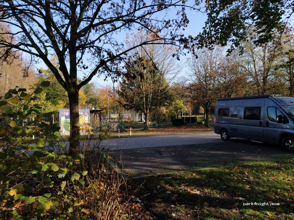 (44581) Castrop-Rauxel - 238 Recklinghauser Straße — foto 2