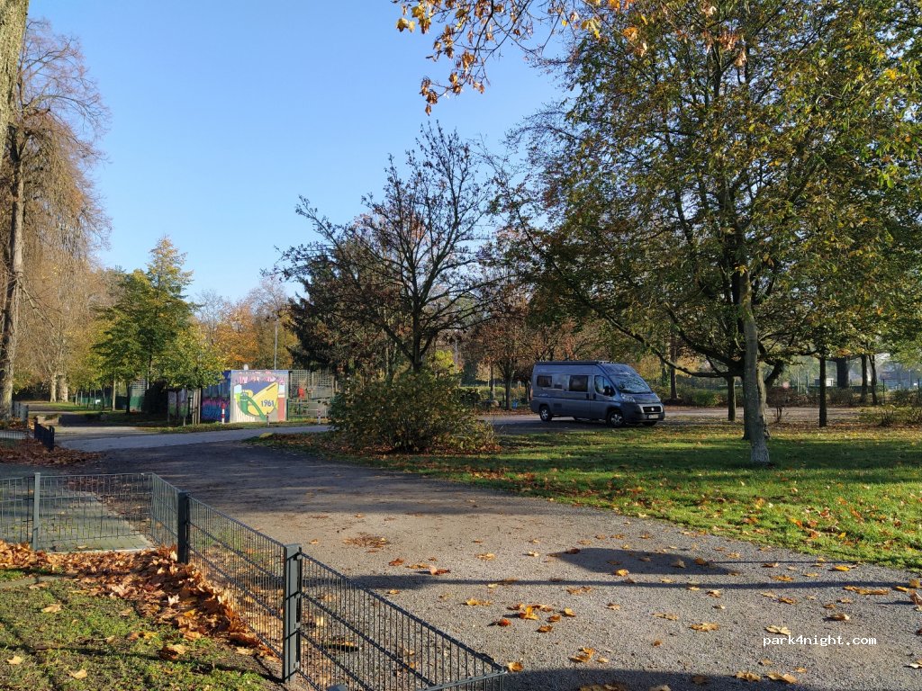 (44581) Castrop-Rauxel - 238 Recklinghauser Straße — foto 3