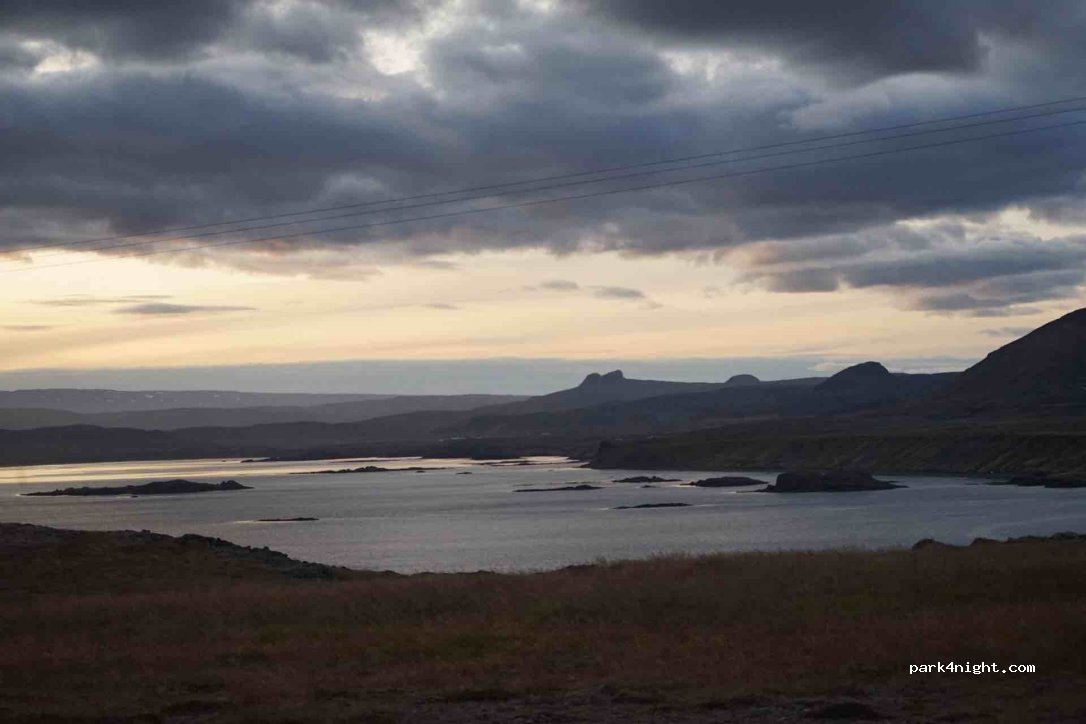 () Verzlunarstaður - Garpadalsvegur — foto 2