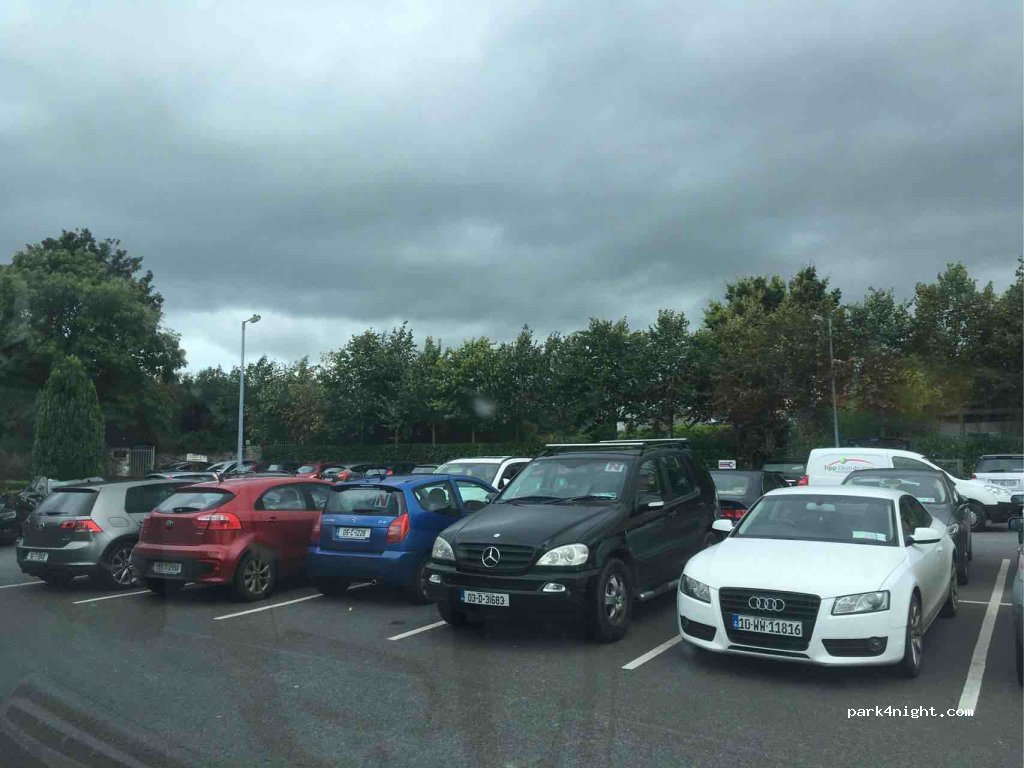 (E21 H343) Cahir - 4 Saint Marys Road — foto