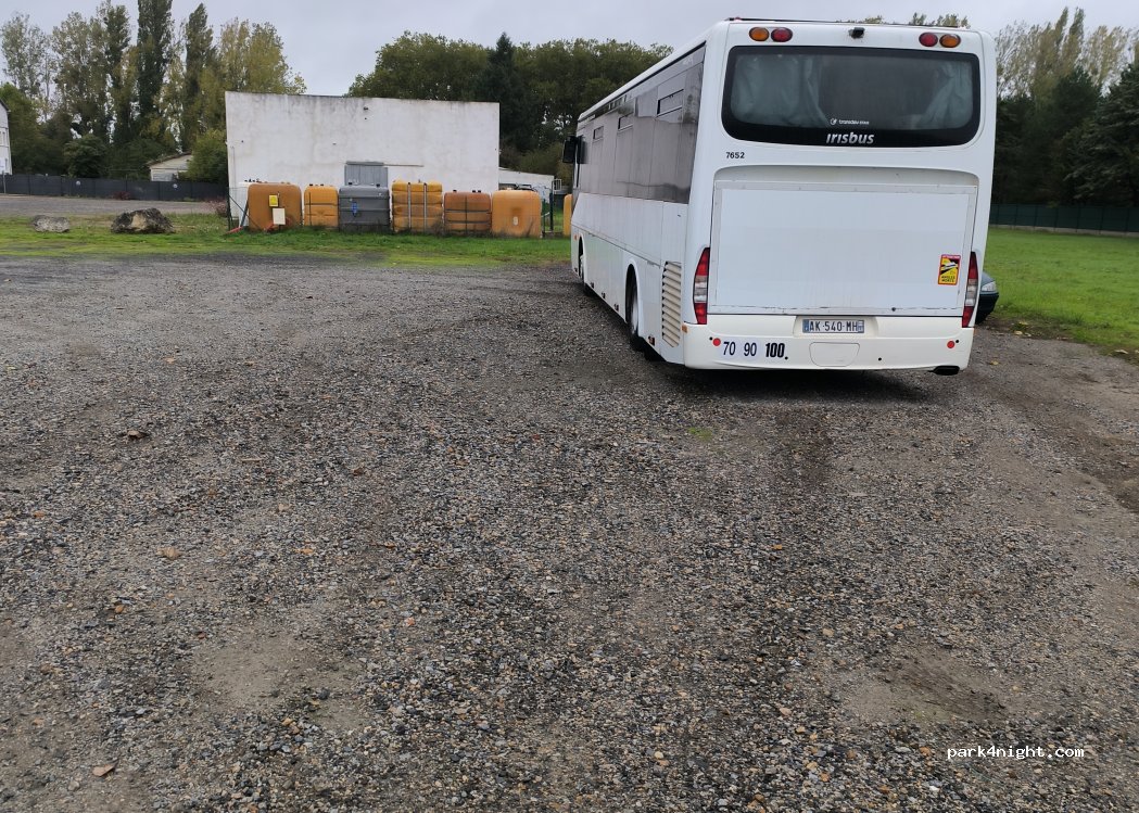 (86530) Naintré - 19 Rue Émile Zola — foto 3