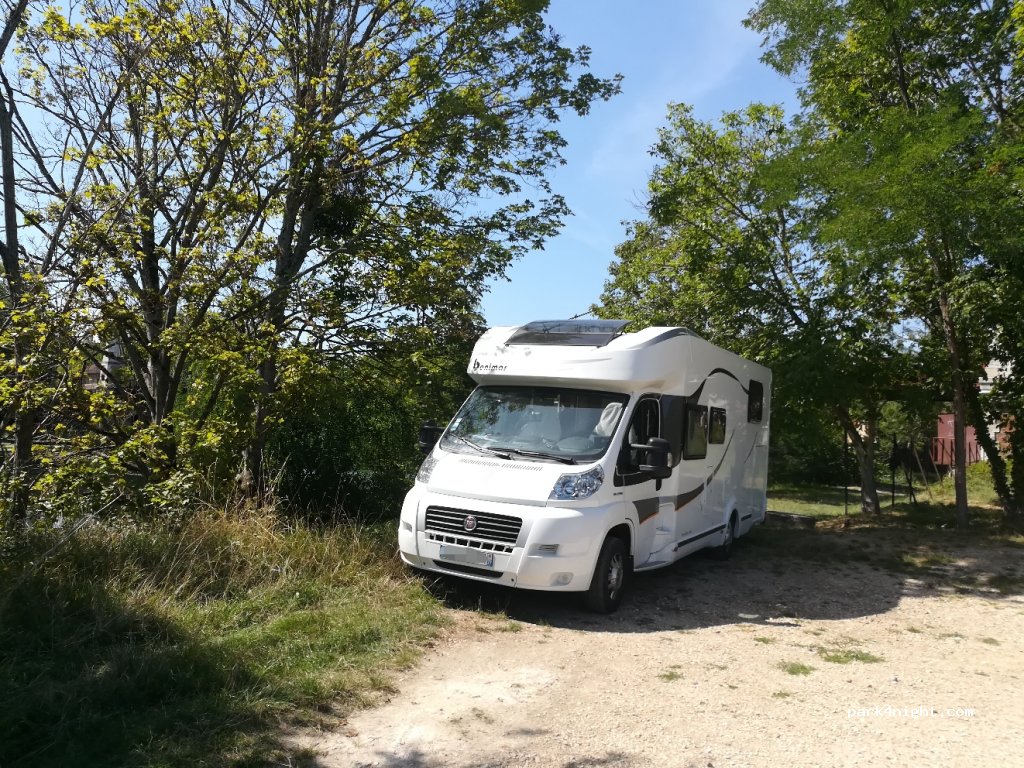 (89410) Cézy - 15 Avenue Jacques Cœur — foto