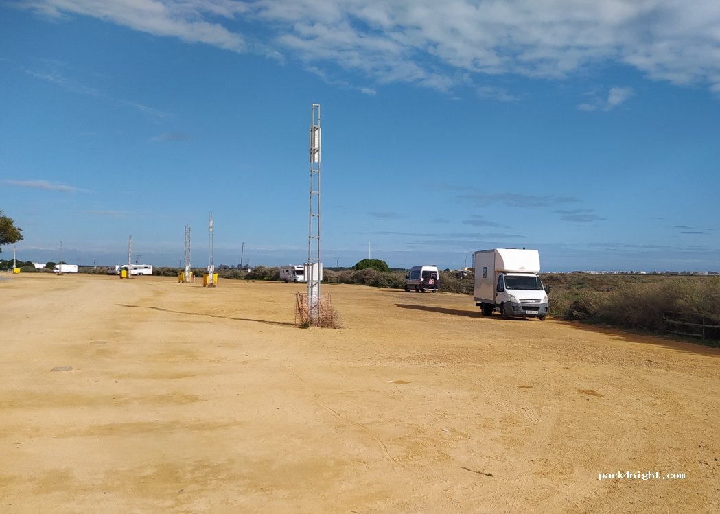 (21400) Ayamonte - Avenida Alcalde Juan Antonio Gonzalez — foto 3
