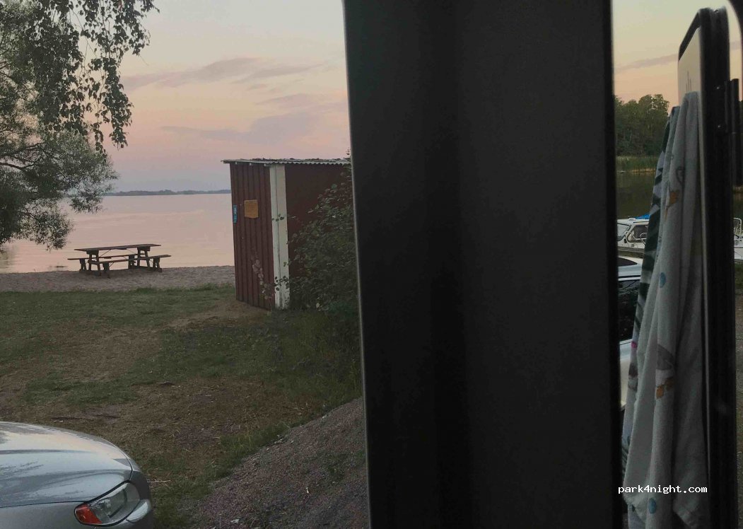 Ställplats Lungers hamn — foto 2