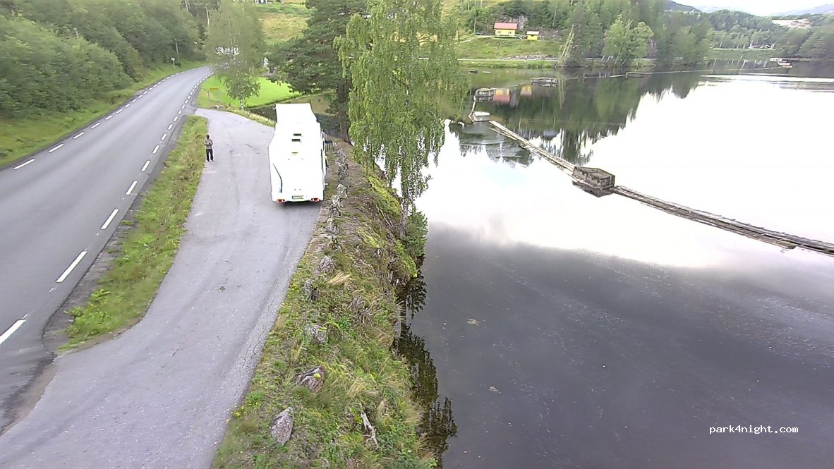 (3825) Lunde - 56 Pershaugvegen — foto 2
