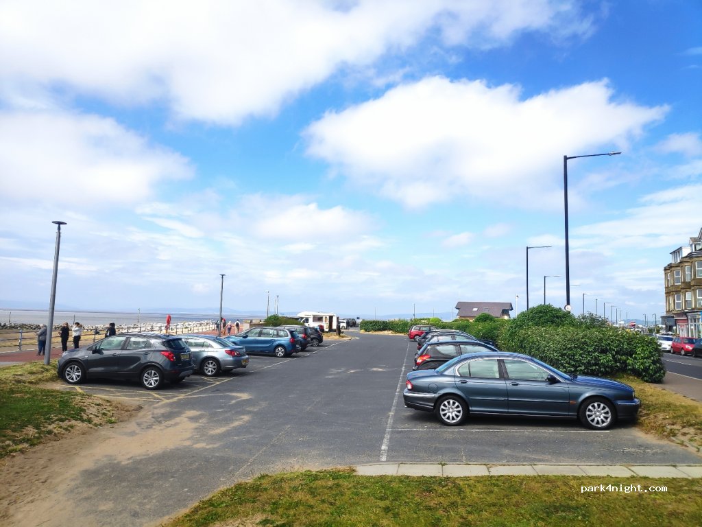 (LA4 5BY) Morecambe - 308 Marine Road Central — foto