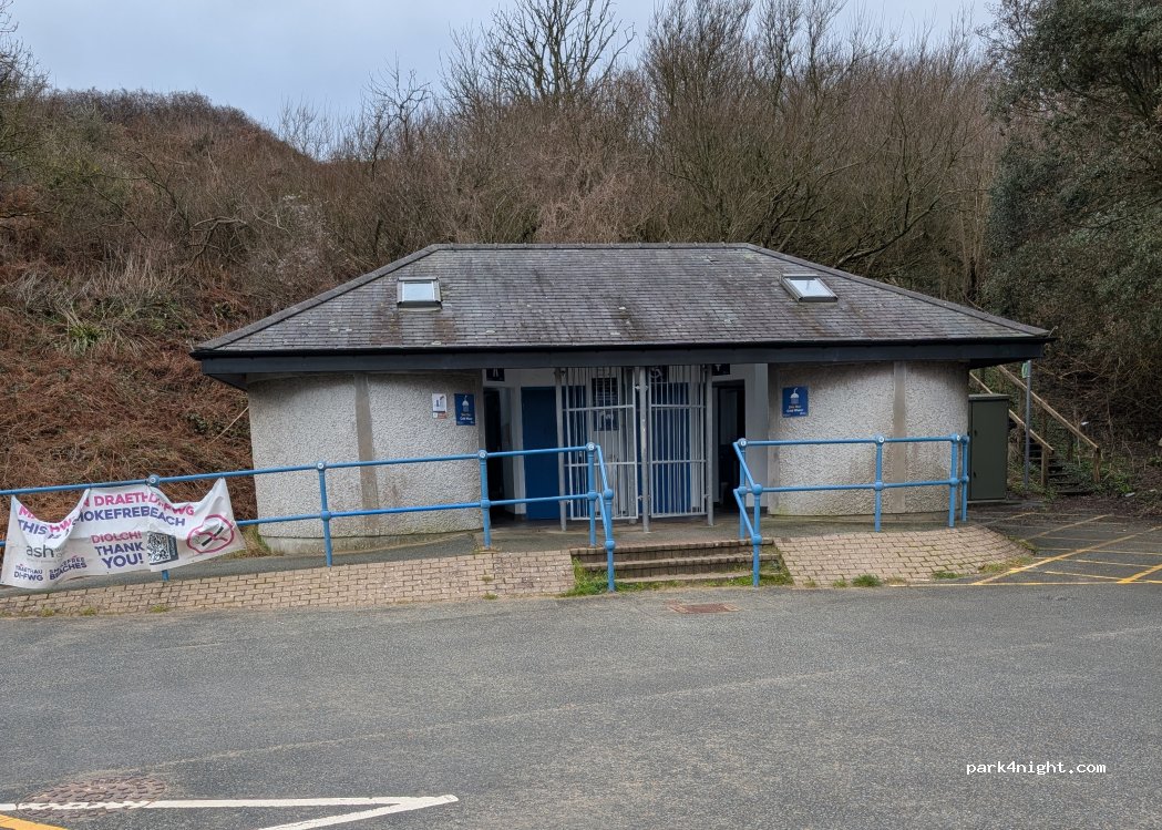 (LL74 8TU) Benllech - 86 Bay View Road — foto 5