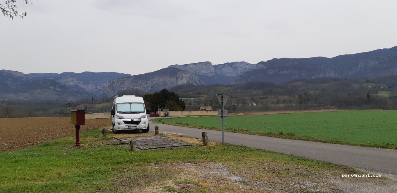 (26190) Saint-Thomas-en-Royans - 5 Route du Vercors — foto 3