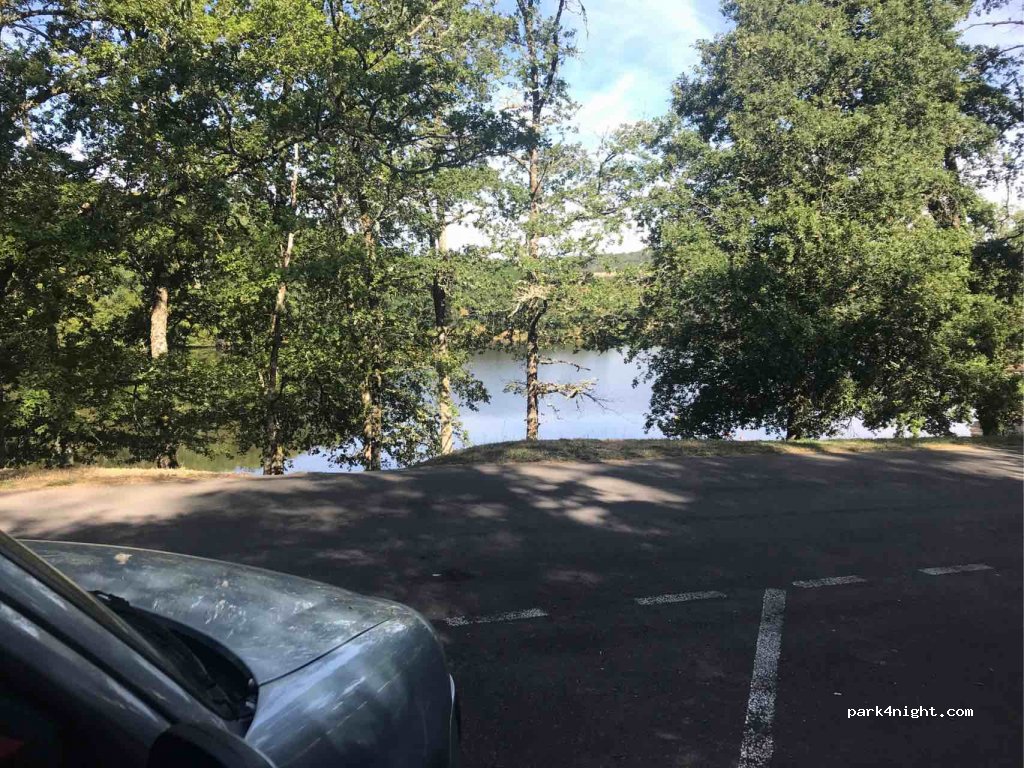 (23220) Jouillat - Barrage de Champsanglard — foto