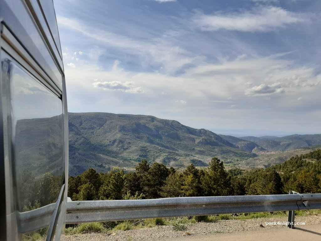 (44459) Camarena de la Sierra - Unnamed Road — foto 4