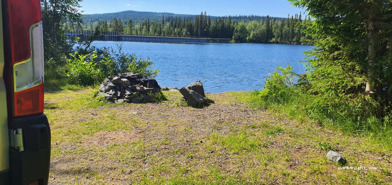 (830 86)  - Kanalvägen — foto