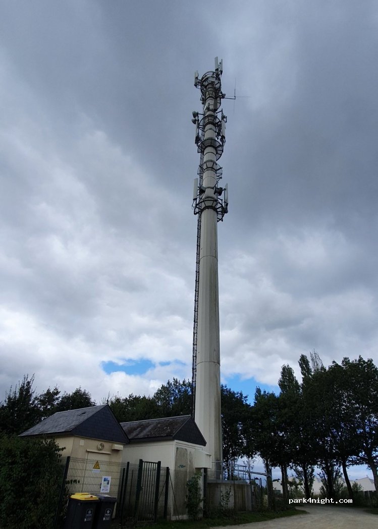 (35320) Crevin - Rue des Sports — foto