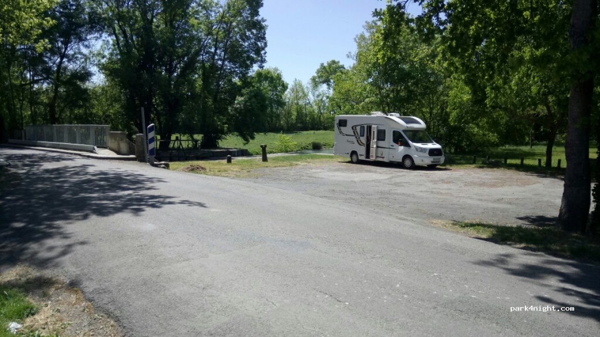 (17430) Champdolent - Bel Ebat — foto 2