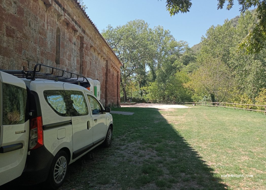 (17857) Sant Joan les Fonts - 30 Avinguda Rafel Torras — foto 3