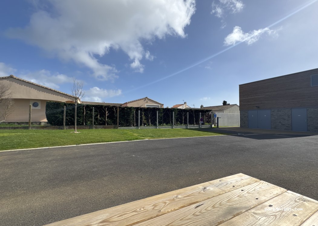 (85440) Talmont-Saint-Hilaire - 36-64 Rue des Salines — foto 2