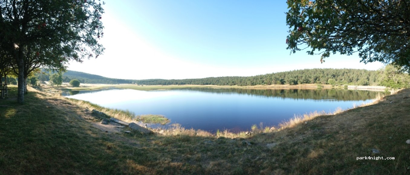 (48000) Saint-Étienne-du-Valdonnez - Unnamed Road — foto 3