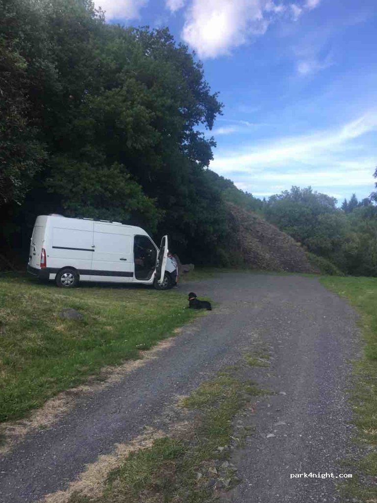 (15170) Neussargues en Pinatelle - La Tourille — foto