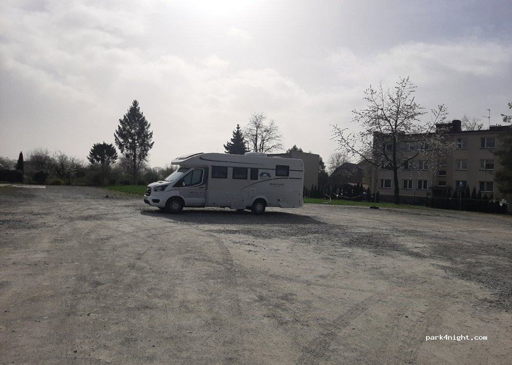 (47-370) Moszna - 8 Wiejska — foto 4