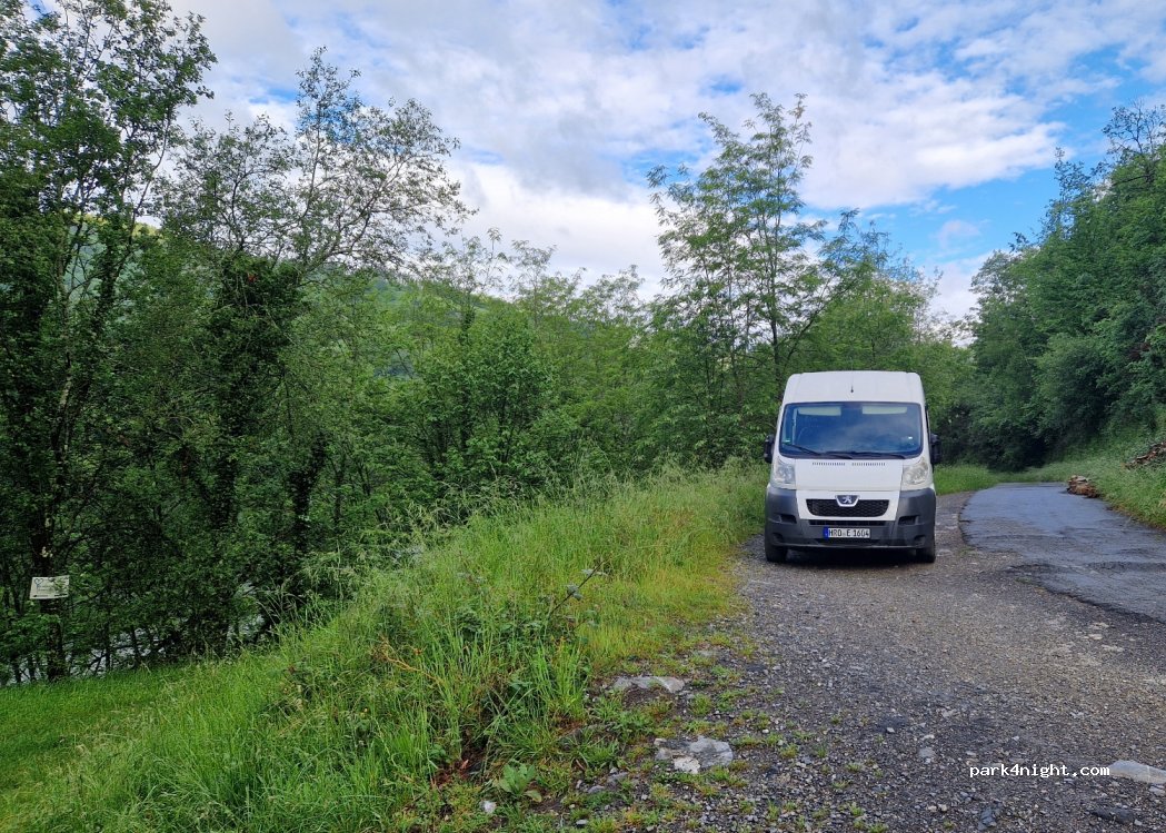 (20739) Beizama - Unnamed Road — foto