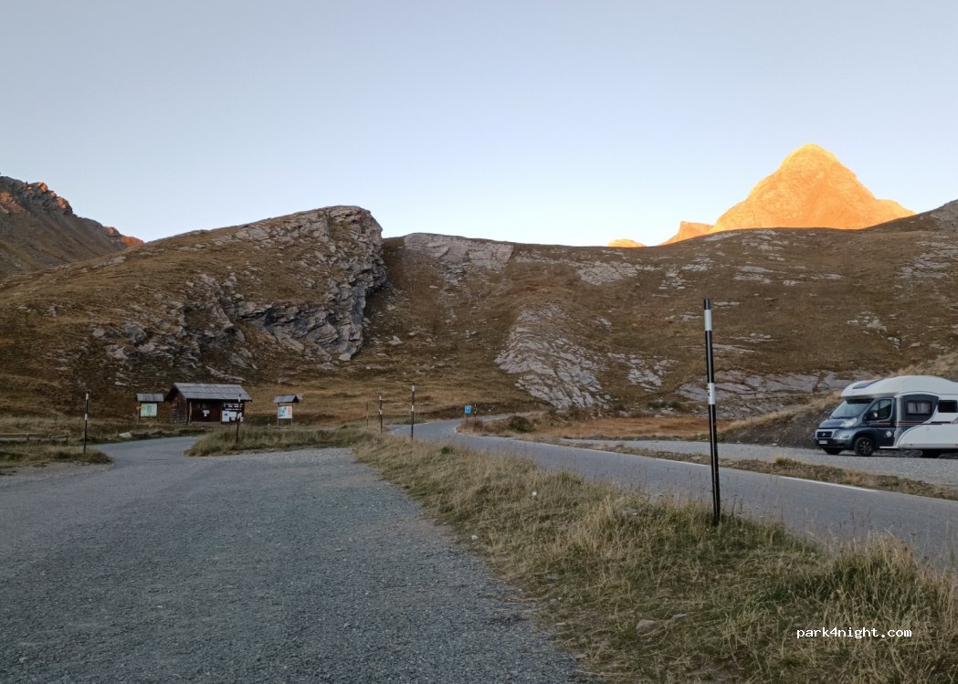 (05350) Molines-en-Queyras - D205T — foto 3