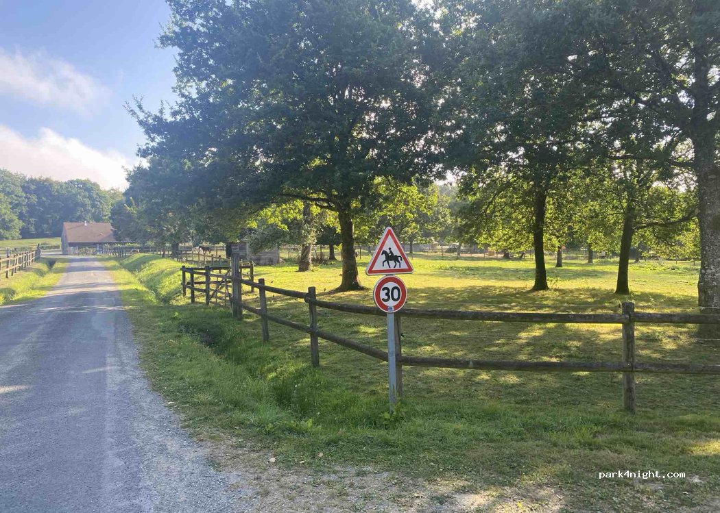 (61140) Juvigny-Sous-Andaine - 357 La Tour de Bonvouloir — foto 4