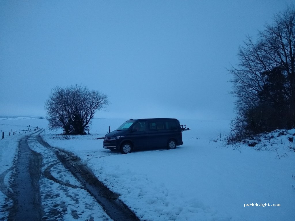 (6640) Vaux-sur-Sûre - Unnamed Road — foto