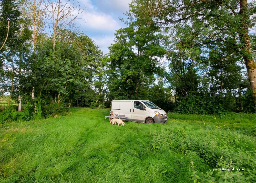 (16460) Mouton - Les Rivières — foto 3