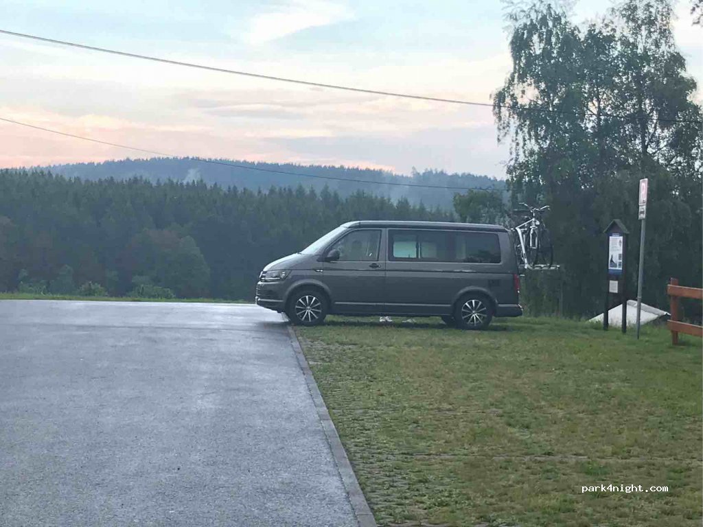 (98711) Suhl - 18 Schmiedefelder Straße — foto