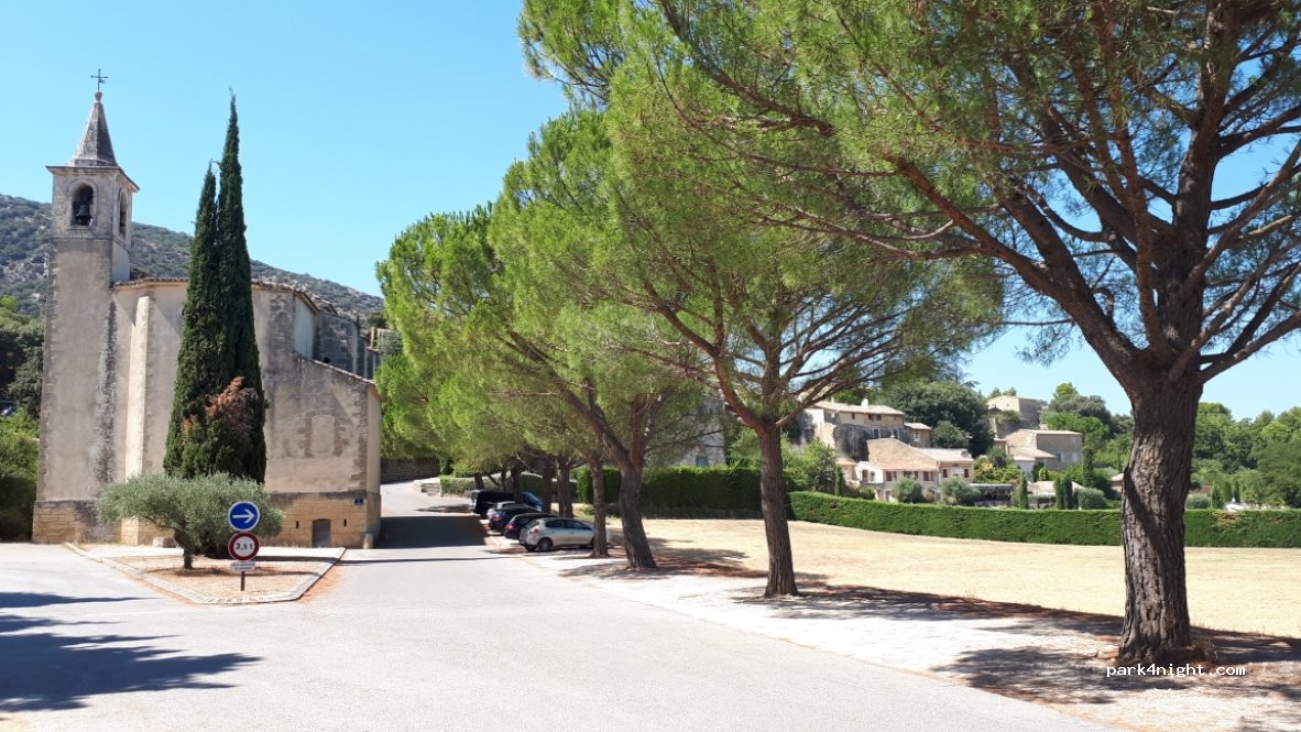 (84660) Maubec - 1 Rue de l'Église — foto 2