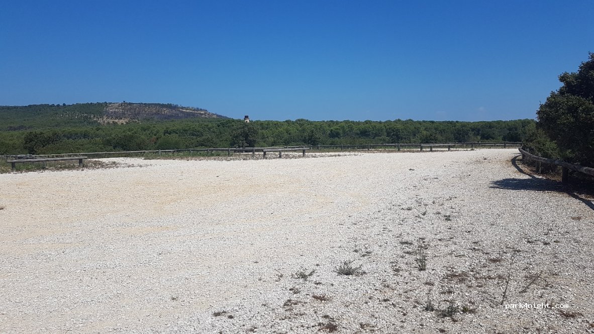 (13500) Martigues - Avenue du Grand Parc — foto