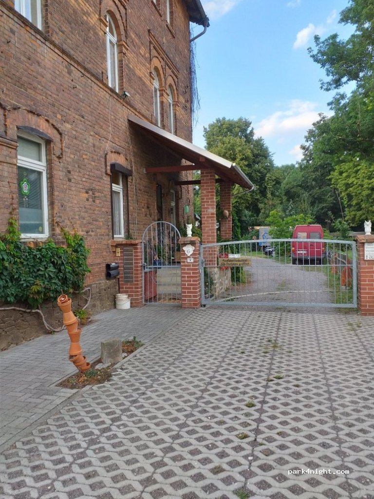 Armer Ritter Döbernitz Pension und Gaststätte Delitzsch — foto 2