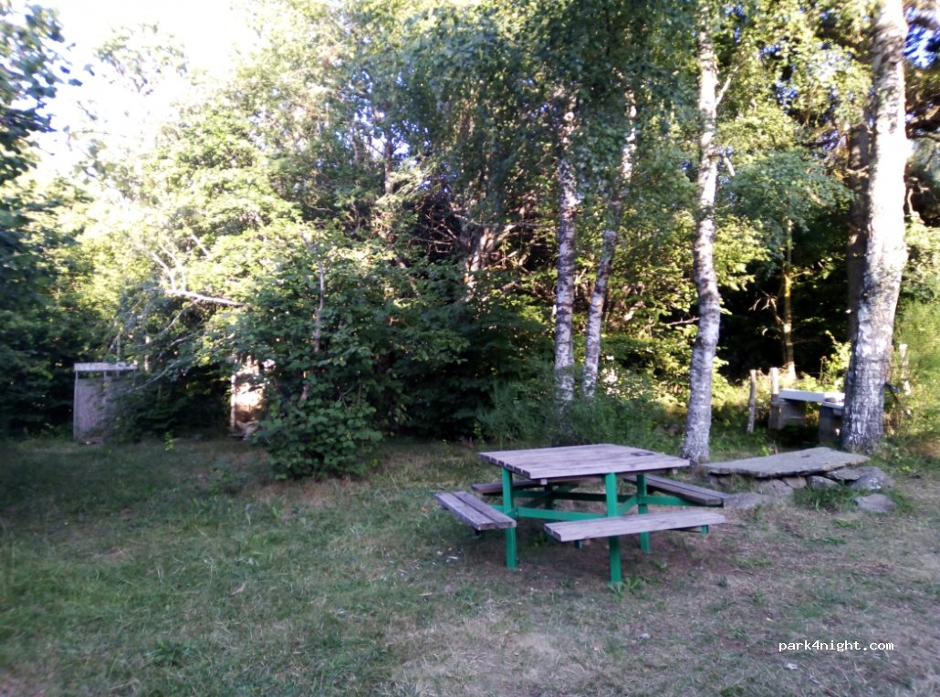 (63420) Anzat-le-Luguet - D23 — foto 2