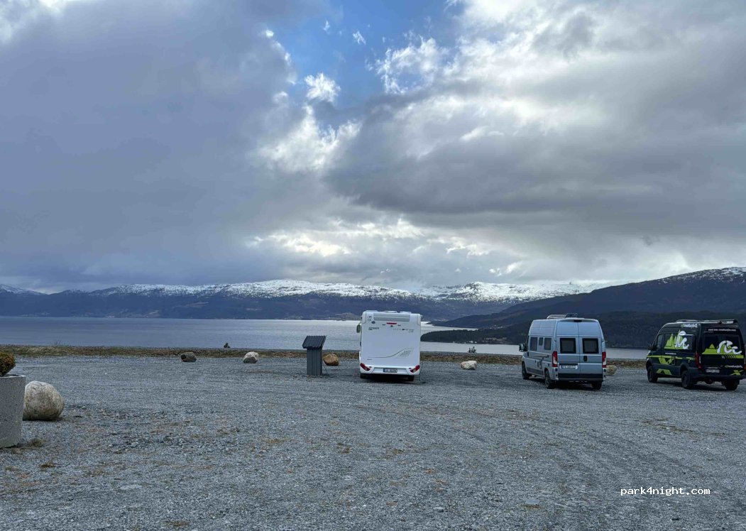 Hardanger Bobilparkering — foto 3