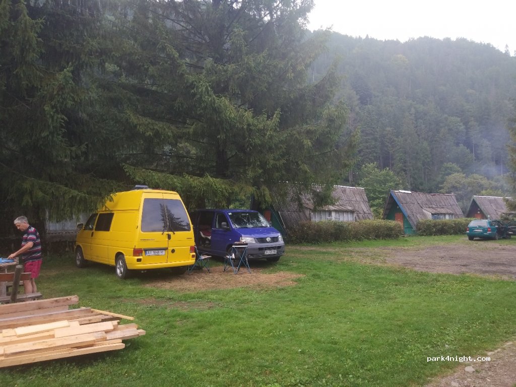 (82660) Slavske, Lviv Oblast - T1424, Rozhanochka St. 1 — foto