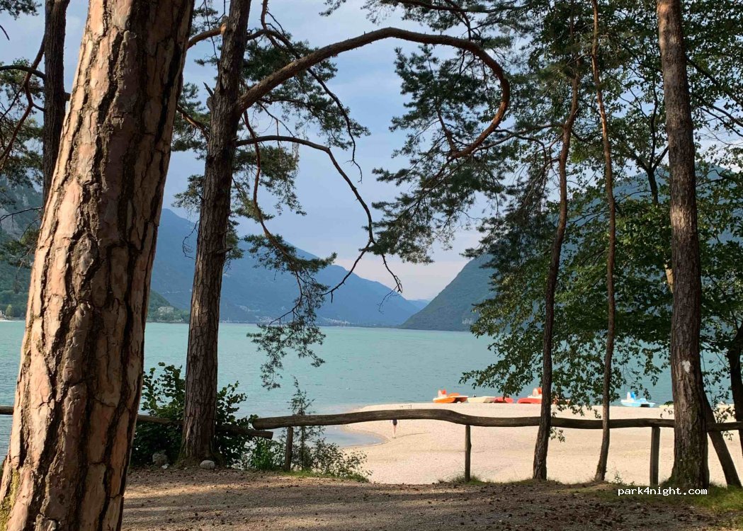 Camping Vantone Pineta. — foto 2