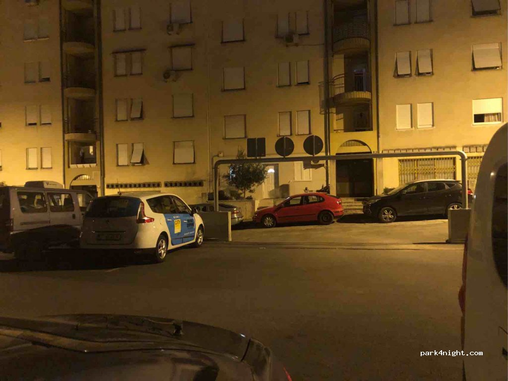 (21000) Split - 25 Ulica Stanka Vraza — foto 2