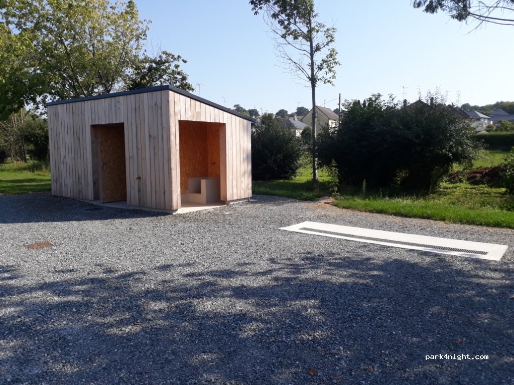 (53410) Le Bourgneuf-la-Forêt - 29 Rue de Fougères — foto 2