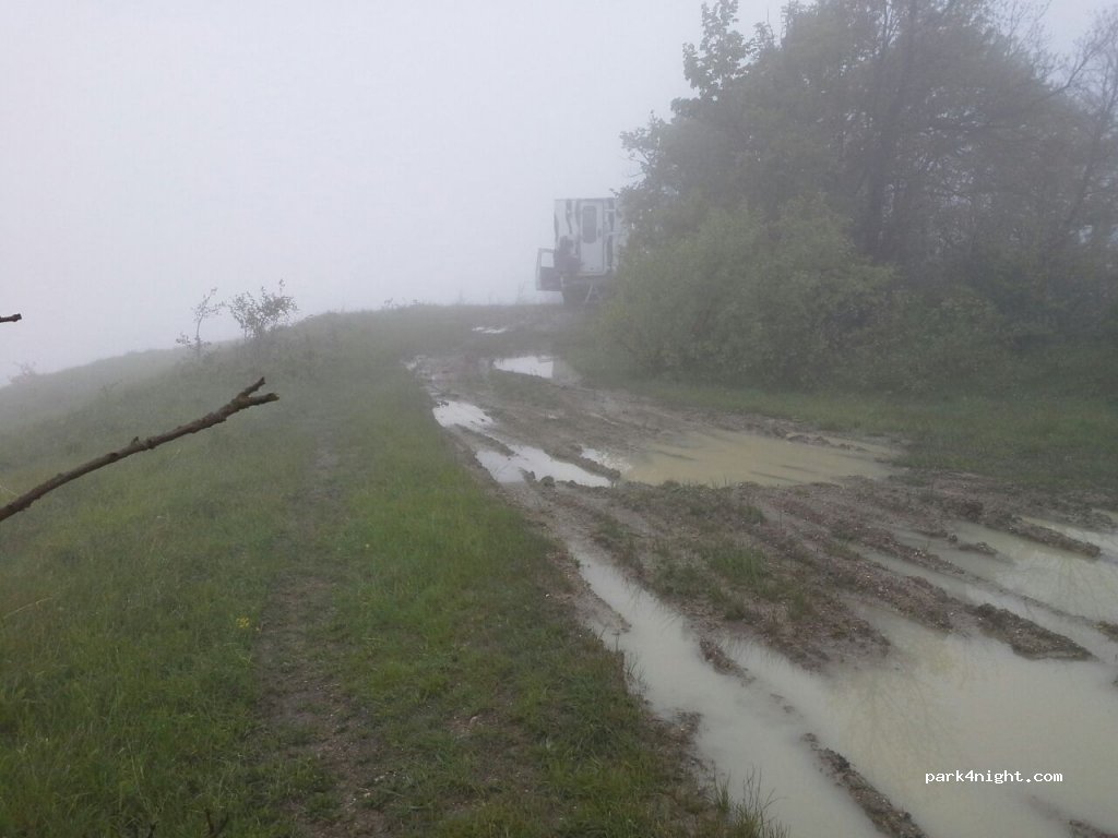 (15060) Villa - Strada Provinciale 144 — foto