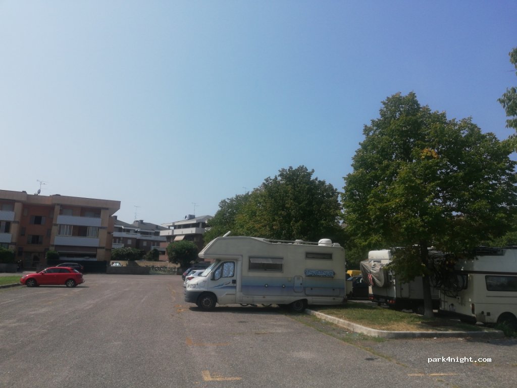 (34073) Grado - 4 Via Gregori G. — foto