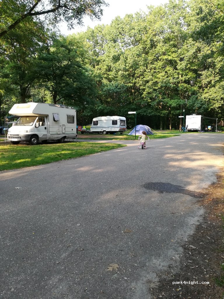 Oostappen Vakantiepark Hengelhoef NV — foto 2