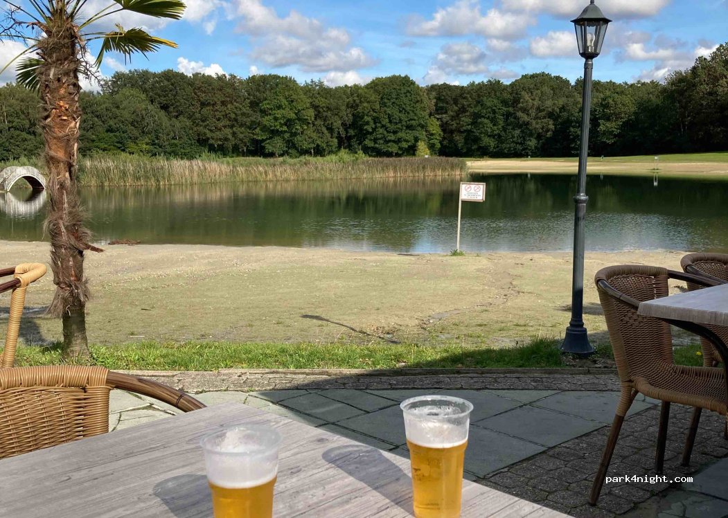 Oostappen Vakantiepark Hengelhoef NV — foto 3