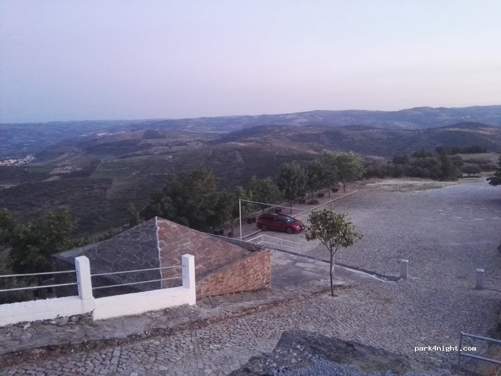 (5155) Custóias - Unnamed Road — foto