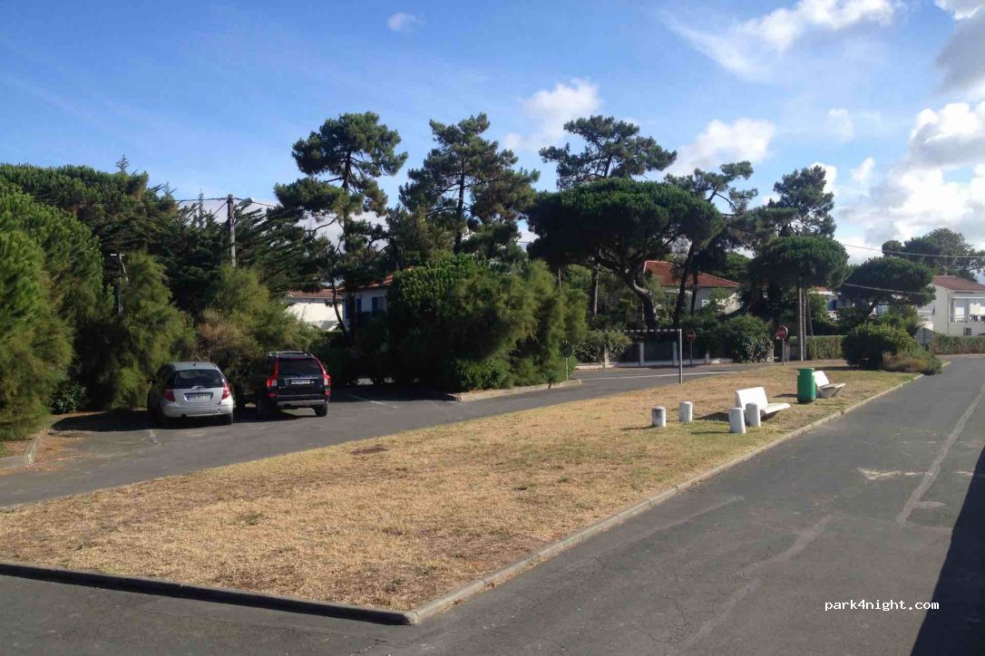 (17370) Saint-Trojan-les-Bains - 6 Boulevard de Gatseau — foto