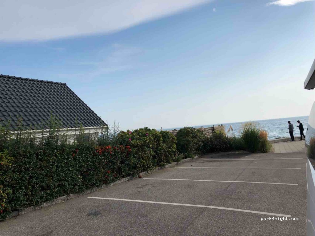 (2942) Skodsborg - 158 Skodsborg Strandvej — foto 2