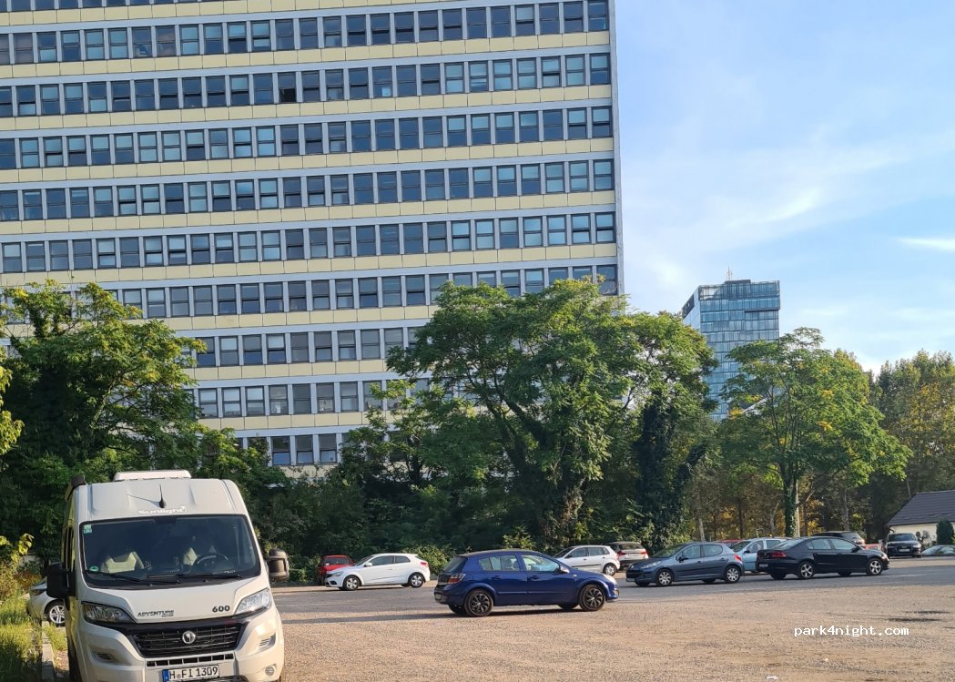 (10000) Zagreb - 27 Bednjanska ulica — foto 3